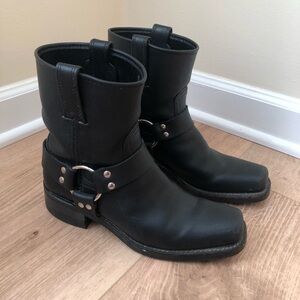 Frye Moto Biker Boots Black Leather Size 8.5